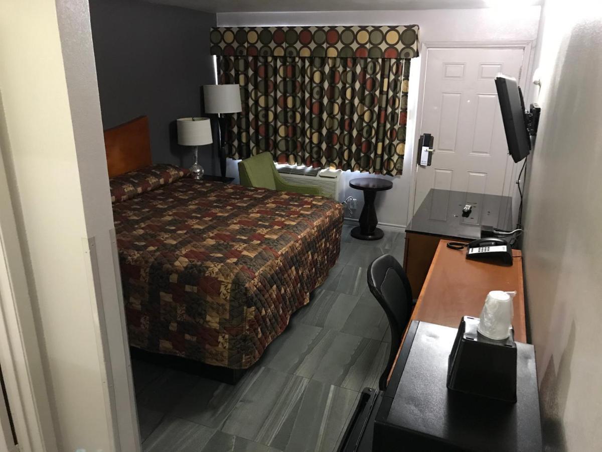 Budget Inn & Suites อามาริลโล ภายนอก รูปภาพ